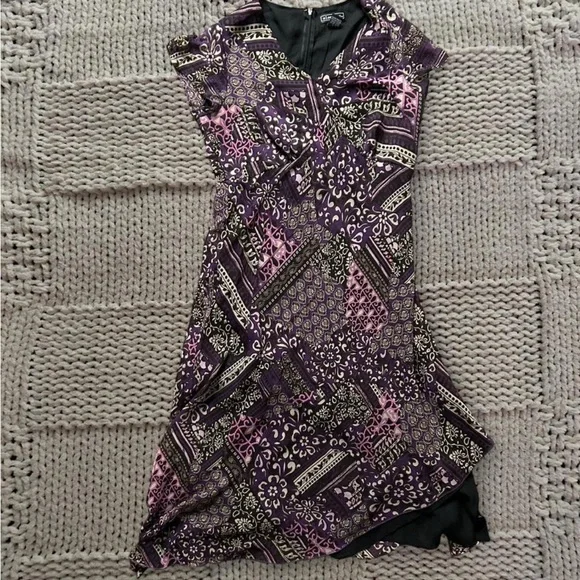 y2K Elementz Purple Paisley Short Sleeve Midi Dress - Picture 1 of 4